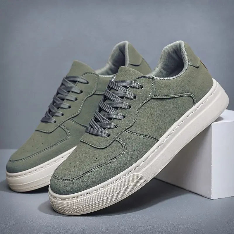 Modern chunky sneakers for menTM