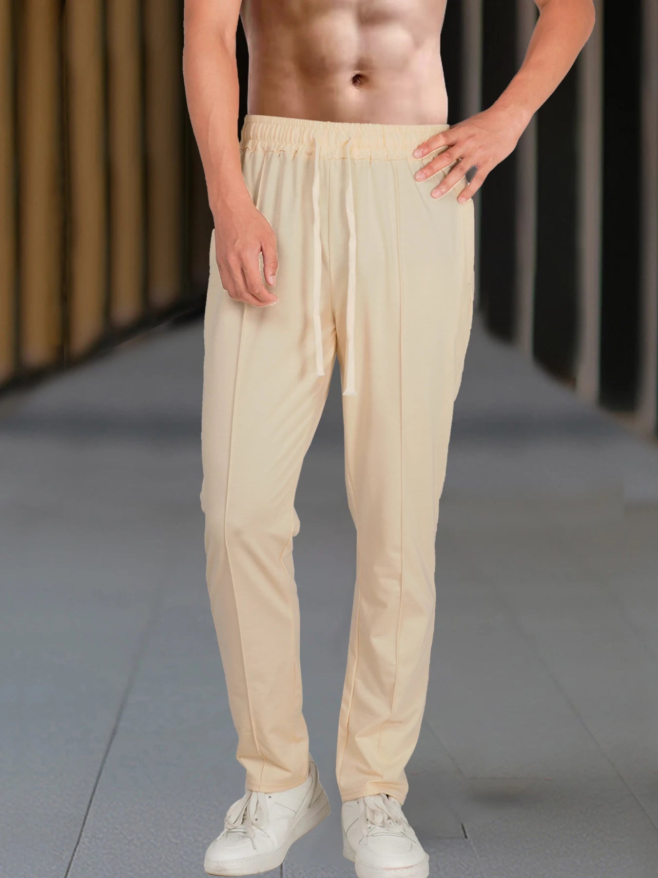 Modern men's trousers for every occasion™