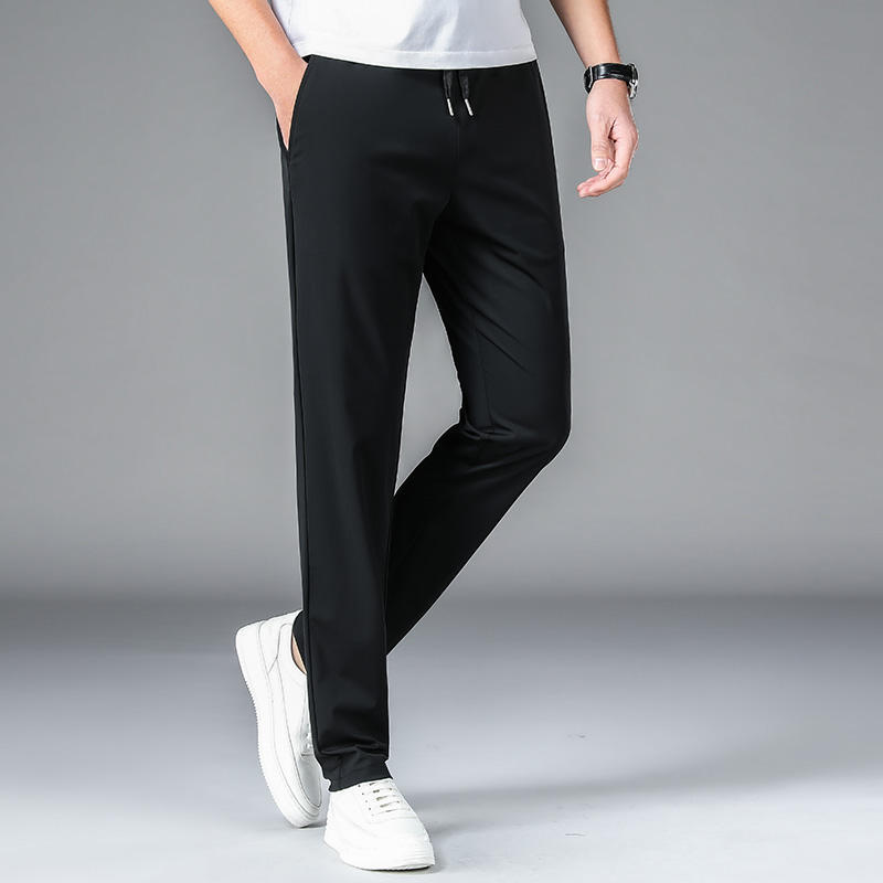 Lightweight summer trousers for men™