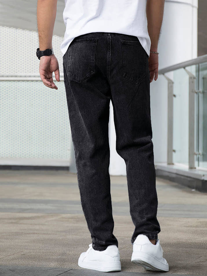 Stylish jogger jeans with pockets™