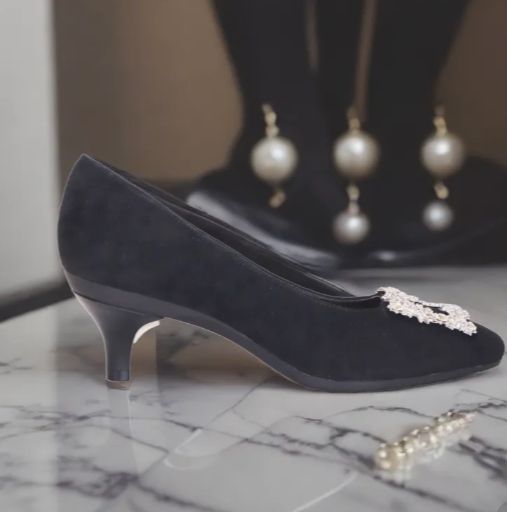 Convertible Chic: Heels to Flats™