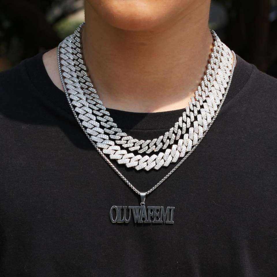 Cuban link chain with AAA zirconia™