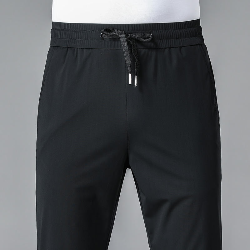 Lightweight summer trousers for men™