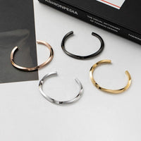Elegant Mobius stainless steel bangle™