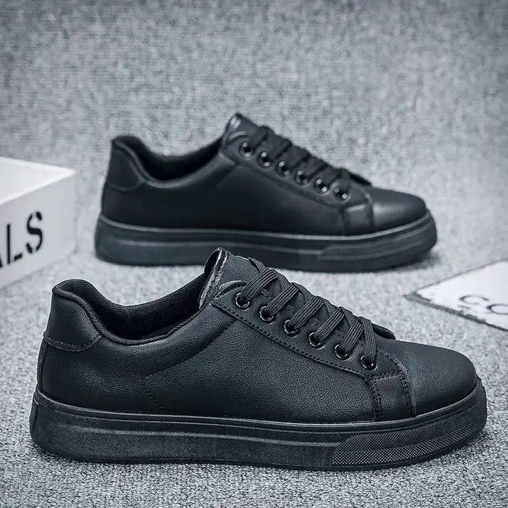 Modern chunky sneakers for menTM