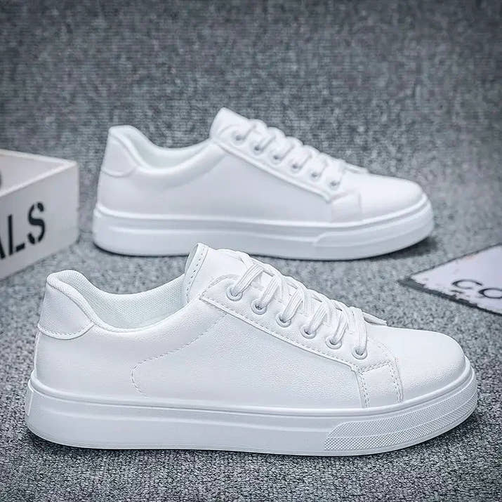 Modern chunky sneakers for menTM