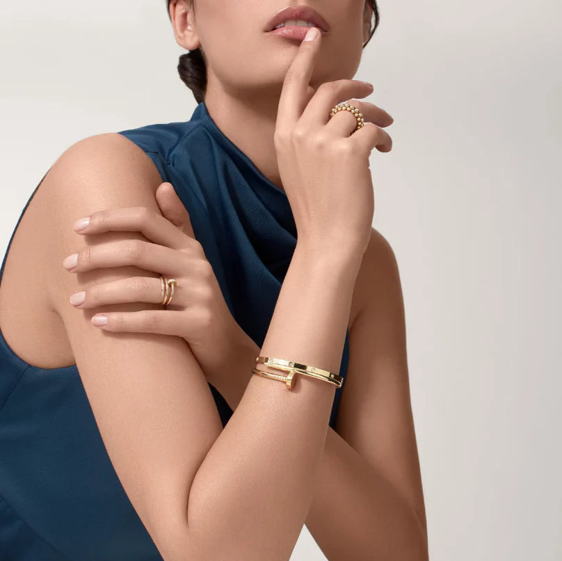 Elegant Rose Gold Nail Bracelet™